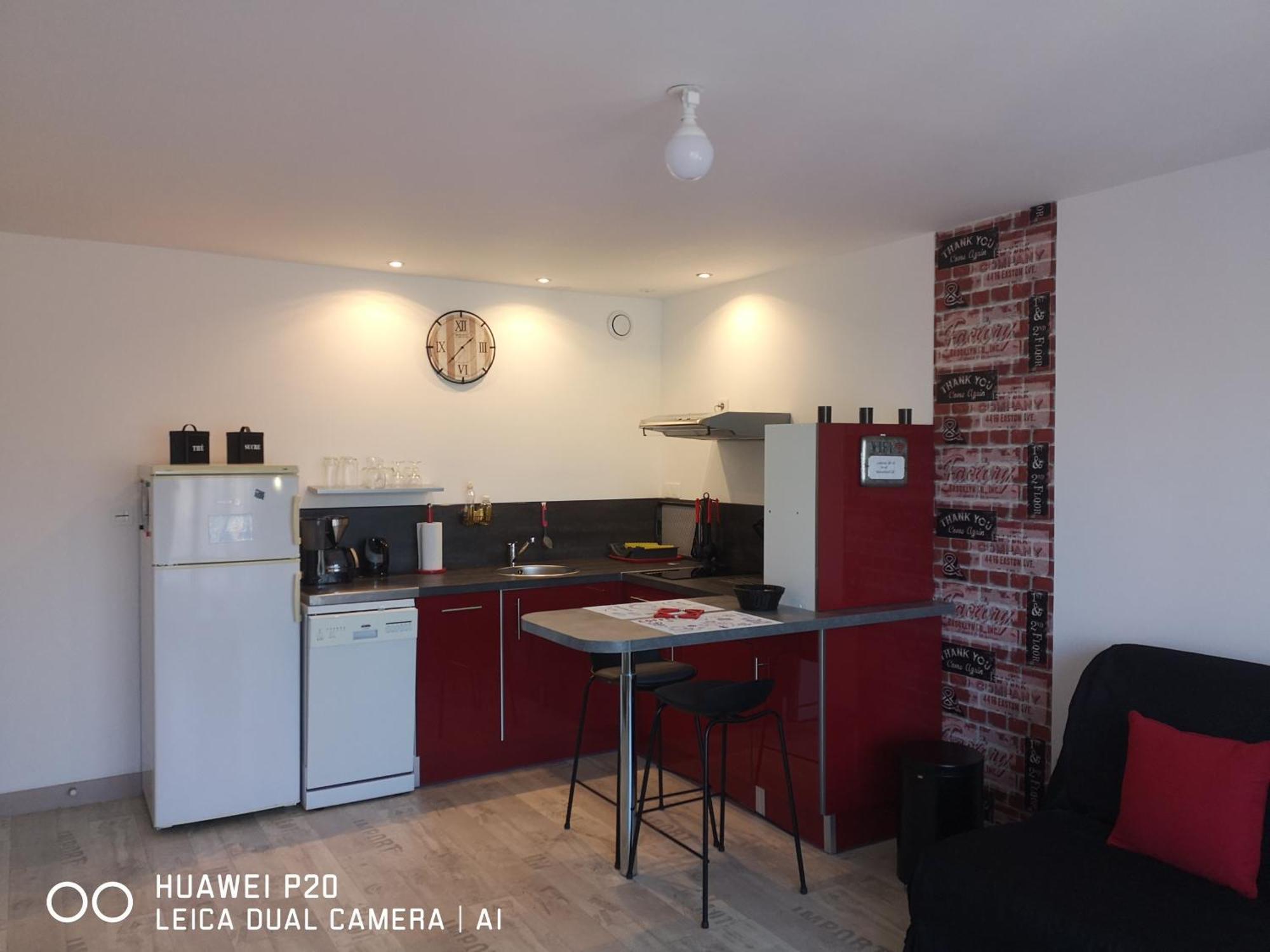 Appartement 126 Rue Gaston Bonnefond à Montreuil-Bellay Extérieur photo