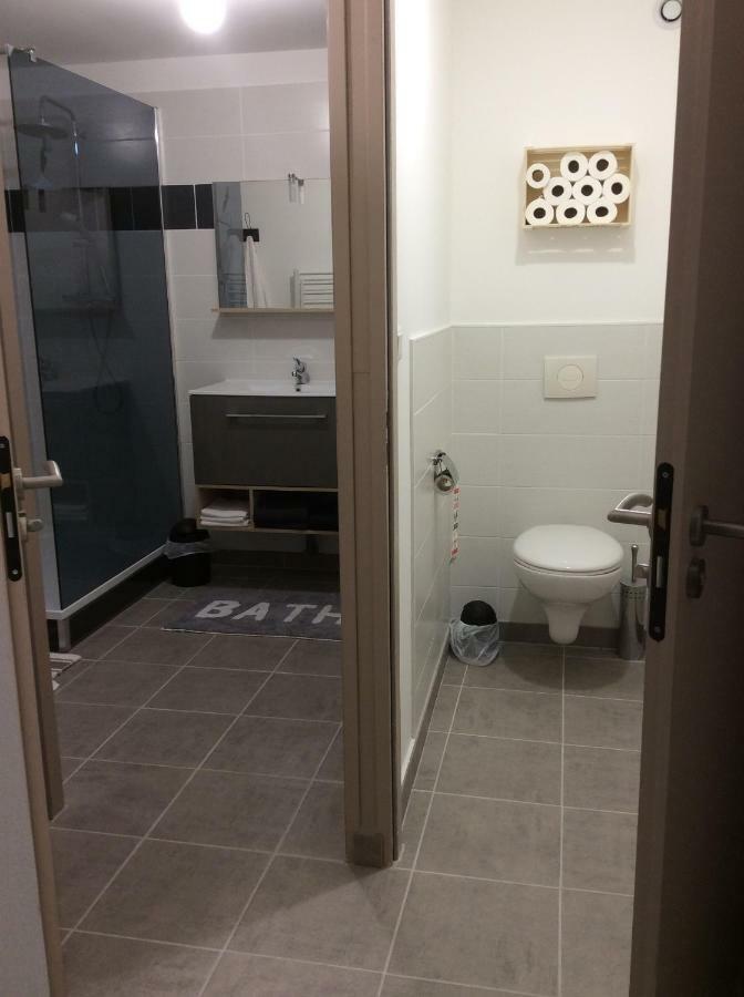 Appartement 126 Rue Gaston Bonnefond à Montreuil-Bellay Extérieur photo
